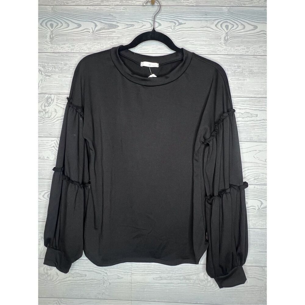 Dear Apple Black Top